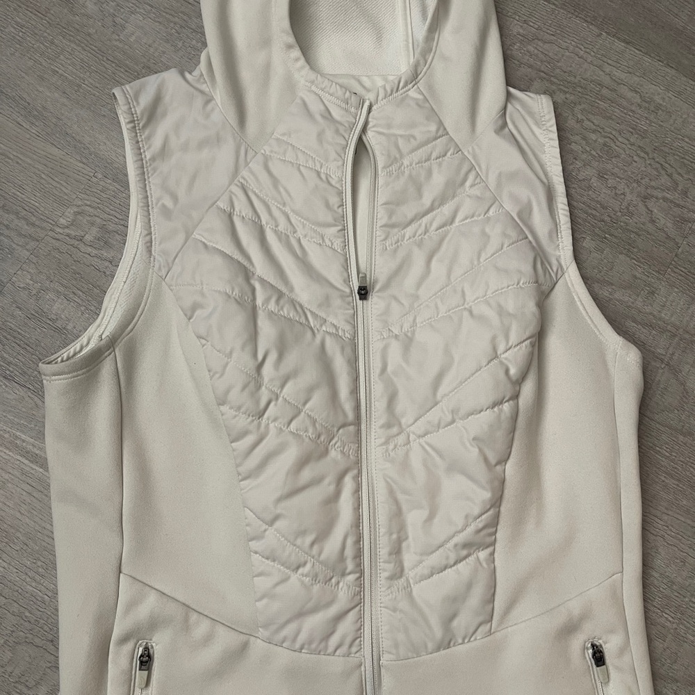 The North Face Hooded Vest Womens Size Sp white  Quilted Front Flashdry Full Zip - Picture 3 of 10